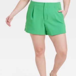 Women's High-Rise Tailored Shorts - A New Day Size 17